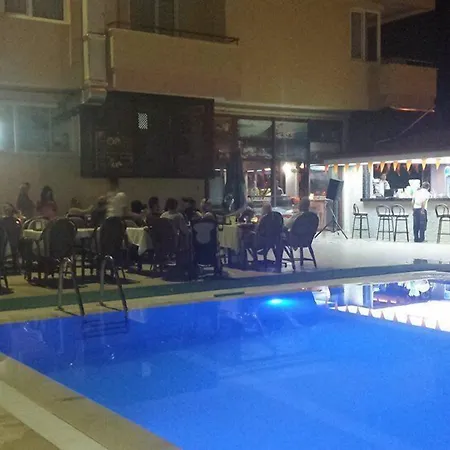 Grand Horizon Hotel