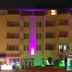 Grand Horizon Hotel