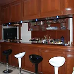 Grand Horizon Hotel