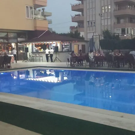 Hotel Grand Horizon
