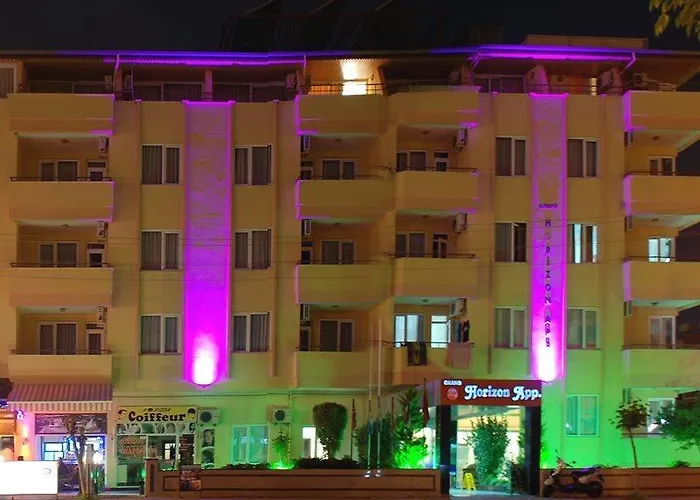 Grand Horizon Hotel